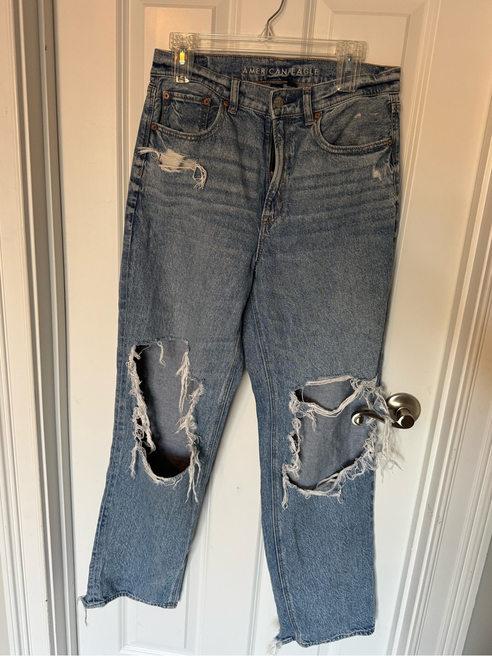 American Eagle Outfitters Women's Light Wash Strigid Jeans